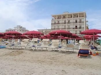 ***  Hotel Tokio Village - Azzurro Club Lido Di Savio Itálie