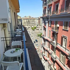 Napoli Central Couette-café Naples